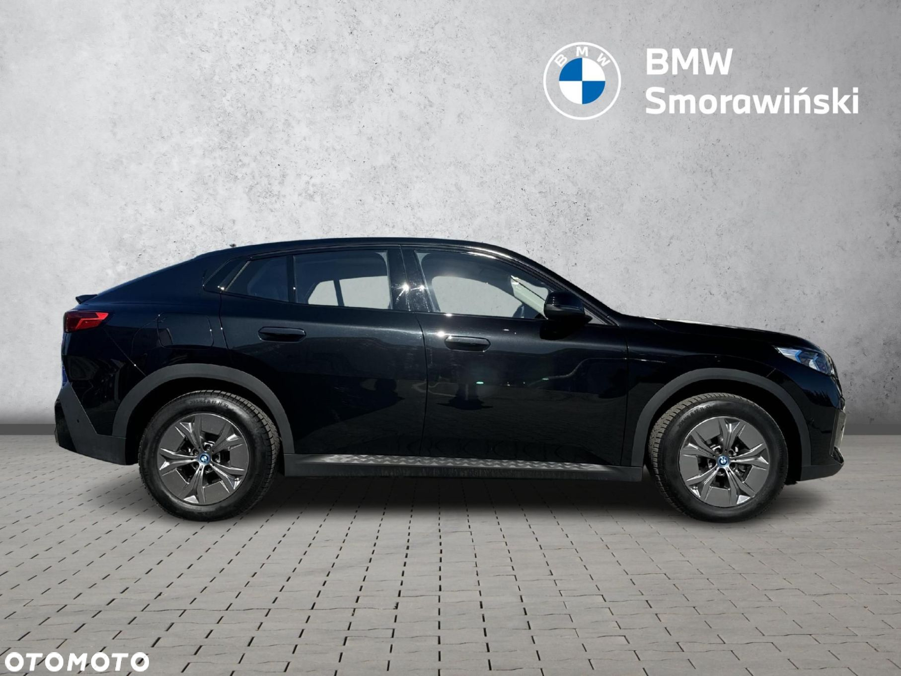 BMW iX2 - 7