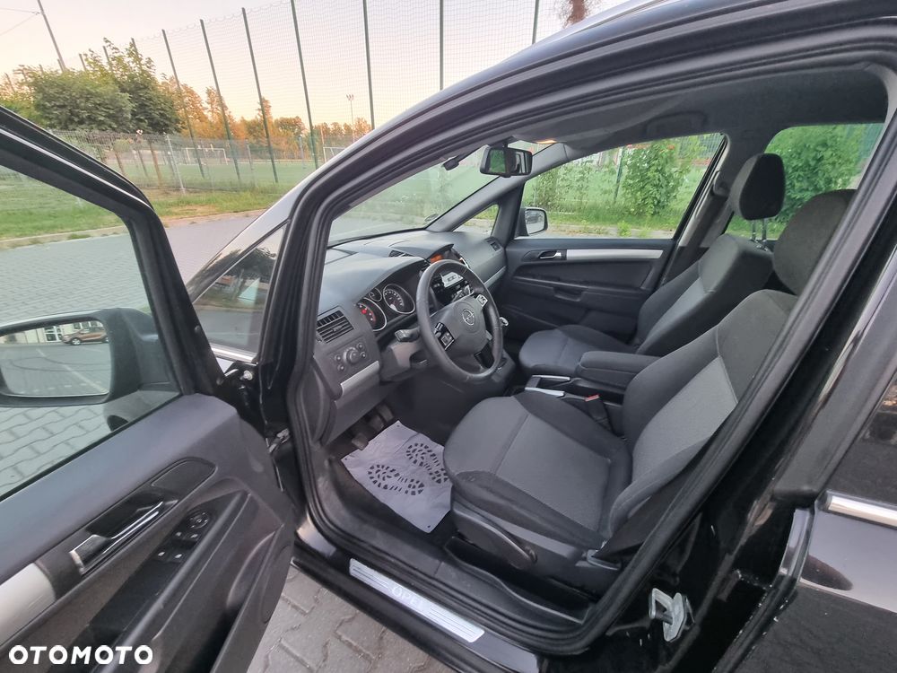 Opel Zafira 1.6 Innovation 110 Jahre - 9