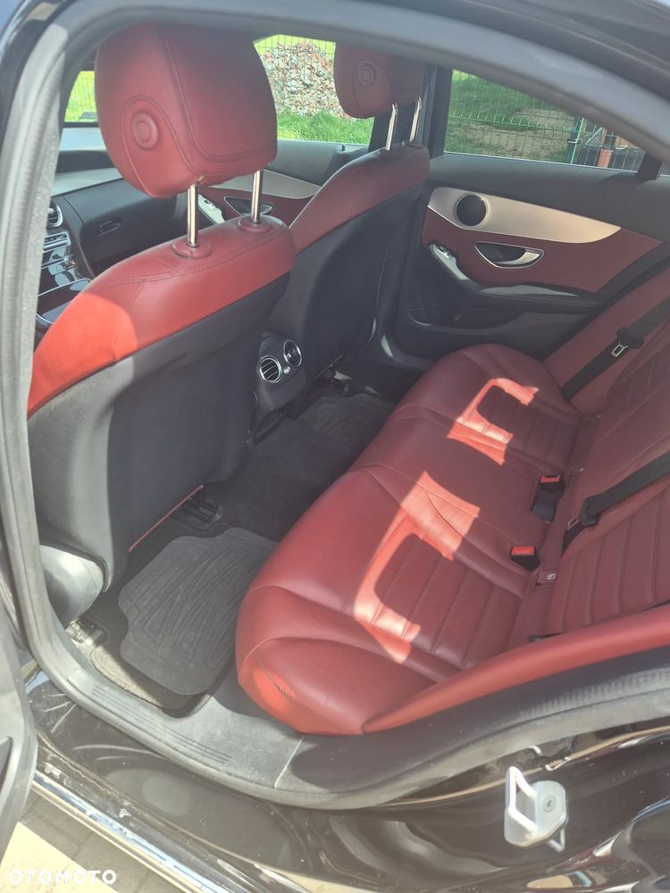 Mercedes-Benz Klasa C 200 4-Matic 7G-TRONIC - 15