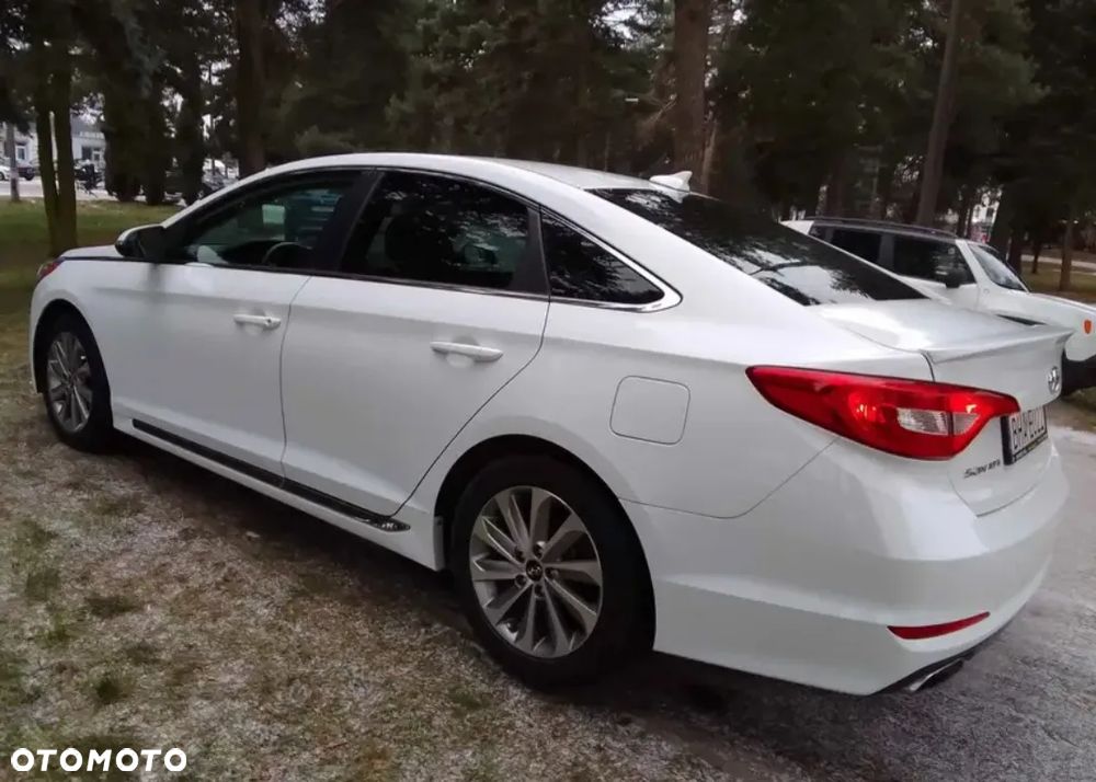 Hyundai Sonata 2.4 SE - 2