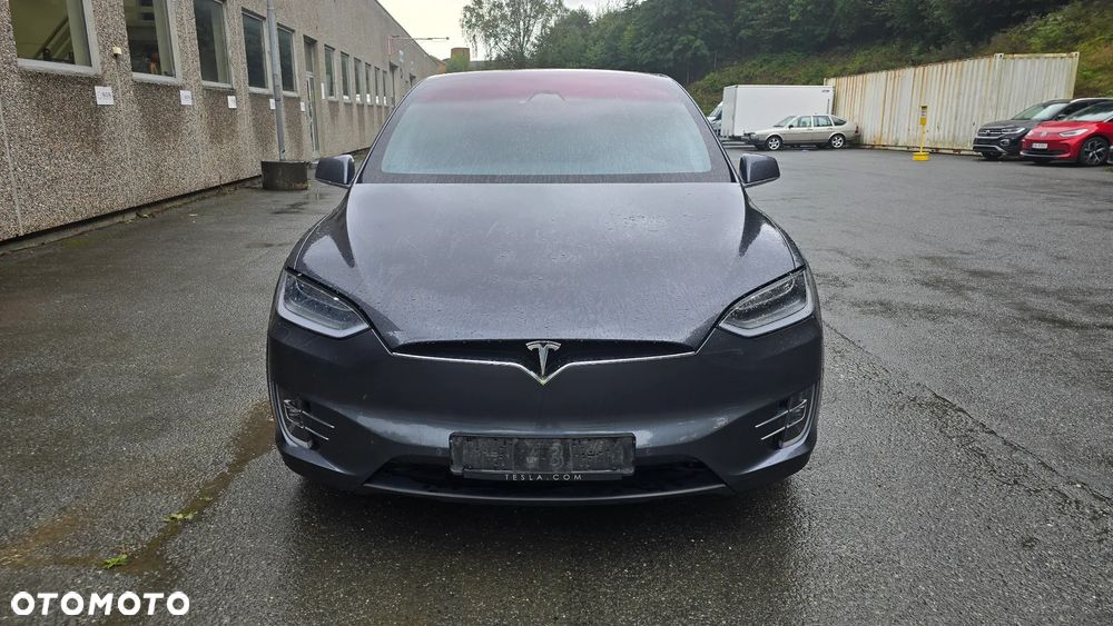 Tesla Model X Long Range Plus - 2