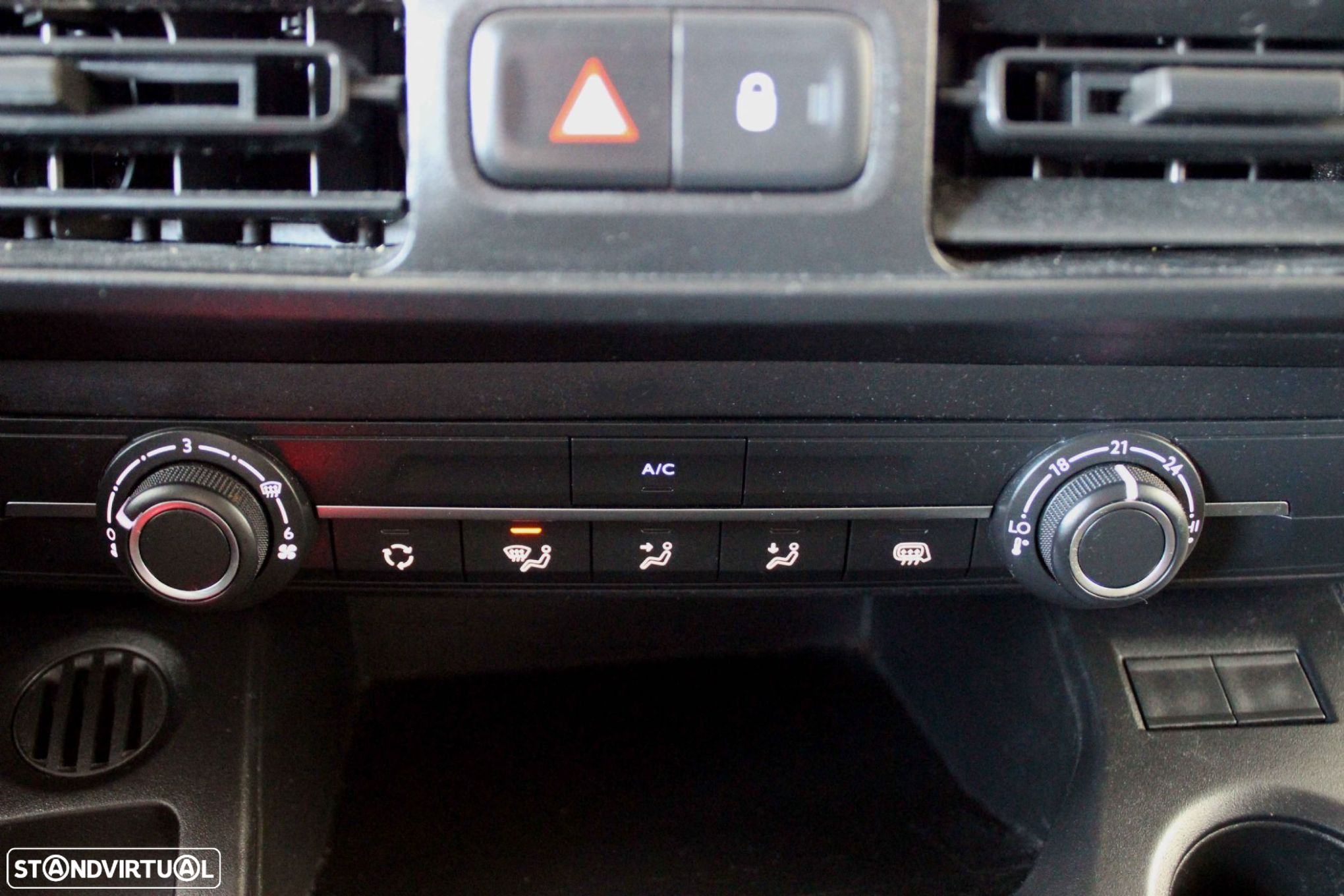 Fiat Doblo 1.5 BlueHDi Maxi - 27