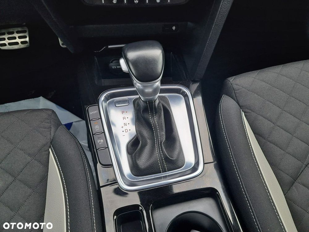 Kia Ceed 1.4 T-GDI GT-Line DCT - 29