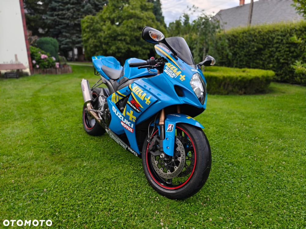Suzuki GSX-R - 1