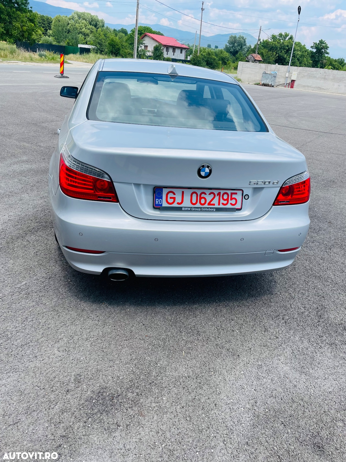 BMW Seria 5 520d Aut. Edition Lifestyle - 2