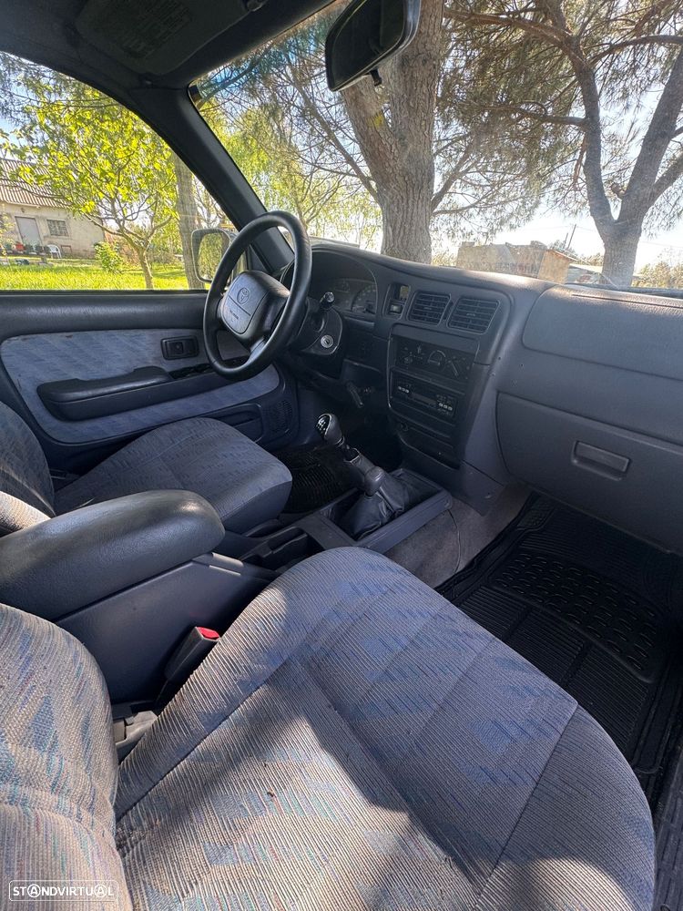 Toyota Hilux 2.4 D LN108LP CD Tracker - 4