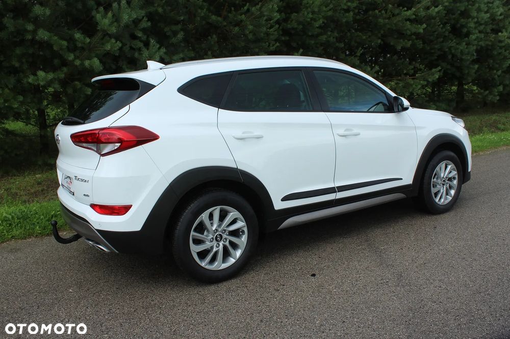 Hyundai Tucson 2.0 CRDi 4WD Passion Plus - 11