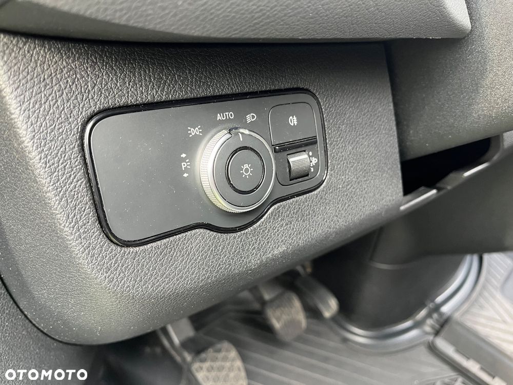 Mercedes-Benz SPRINTER - 20