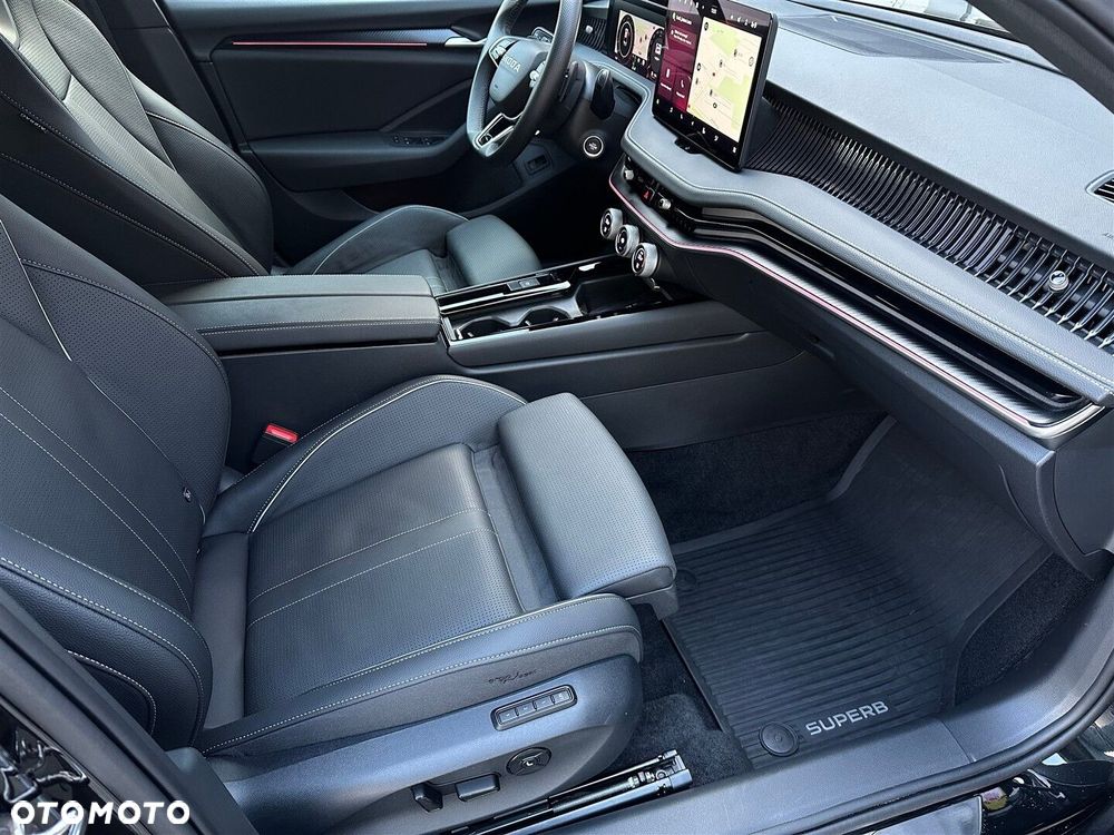 Skoda Superb 2.0 TSI Sportline DSG - 8