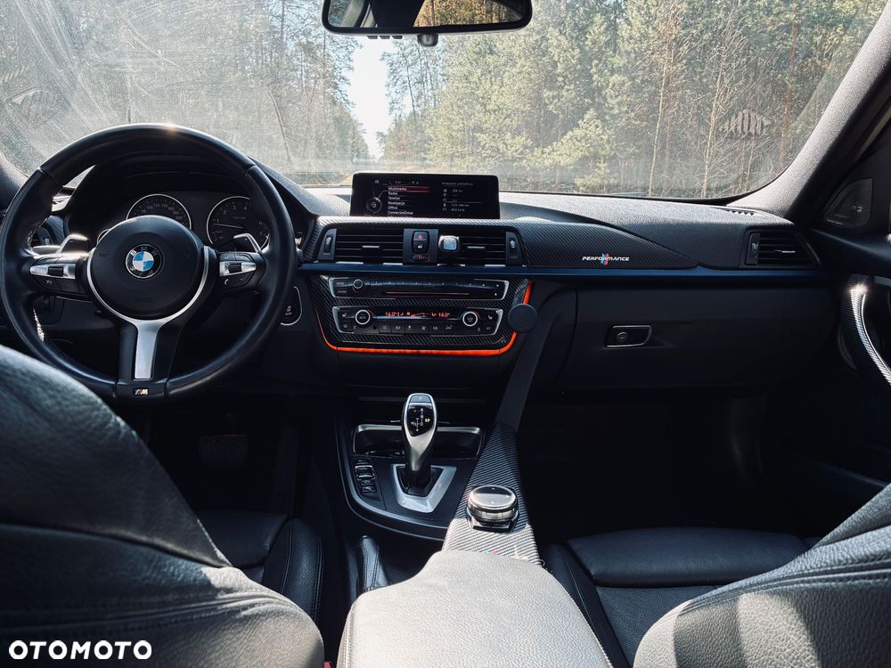 BMW Seria 3 335xi - 13
