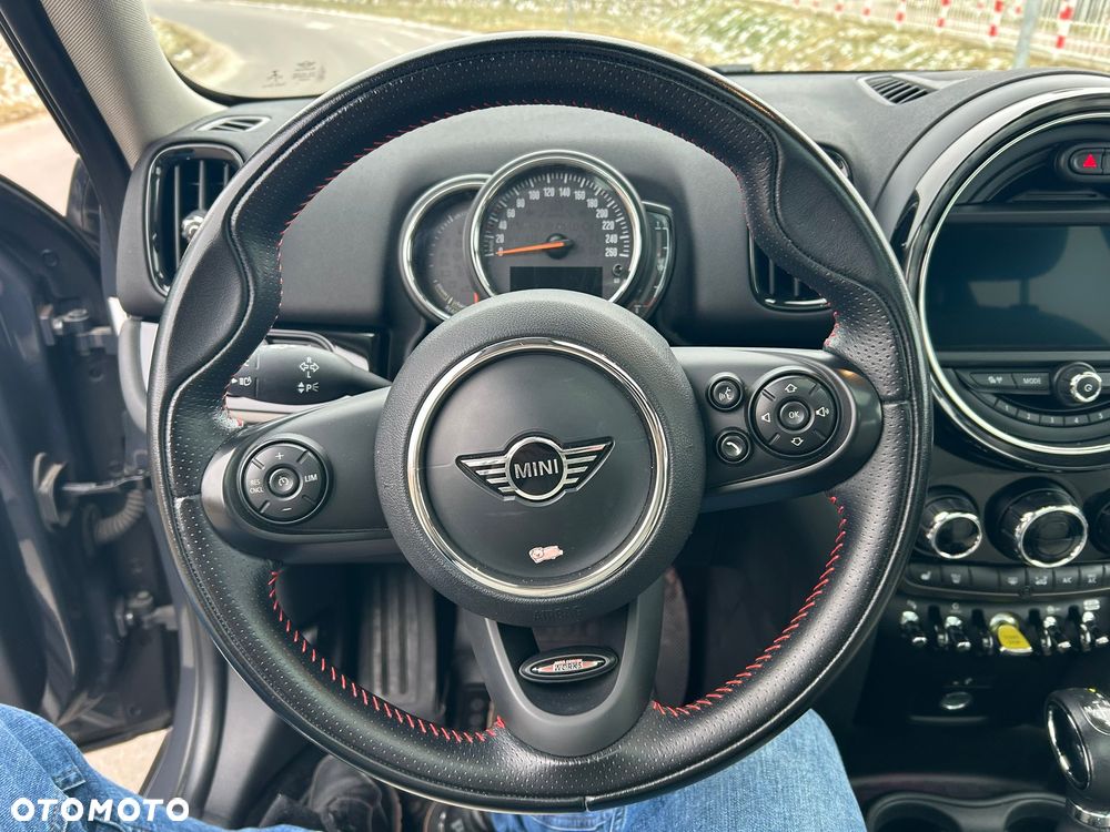 MINI Countryman Cooper S E ALL4 - 14