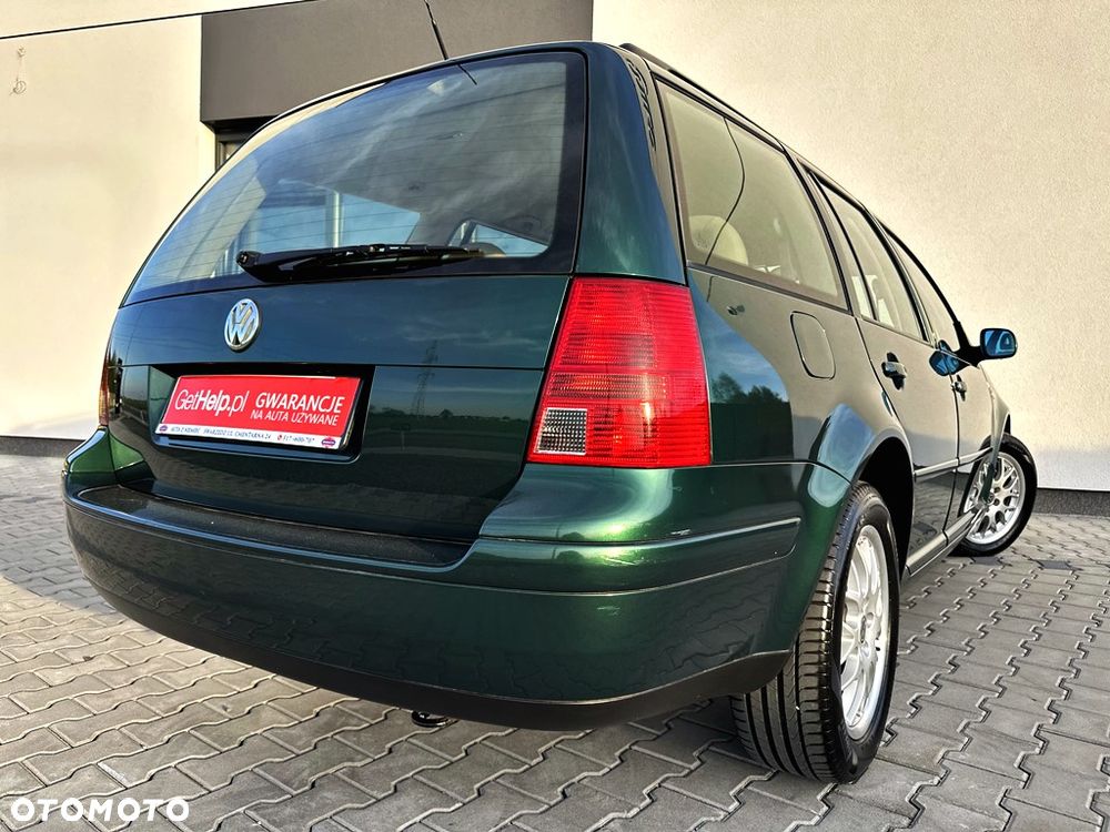 Volkswagen Bora Variant 2.3 V5 - 26
