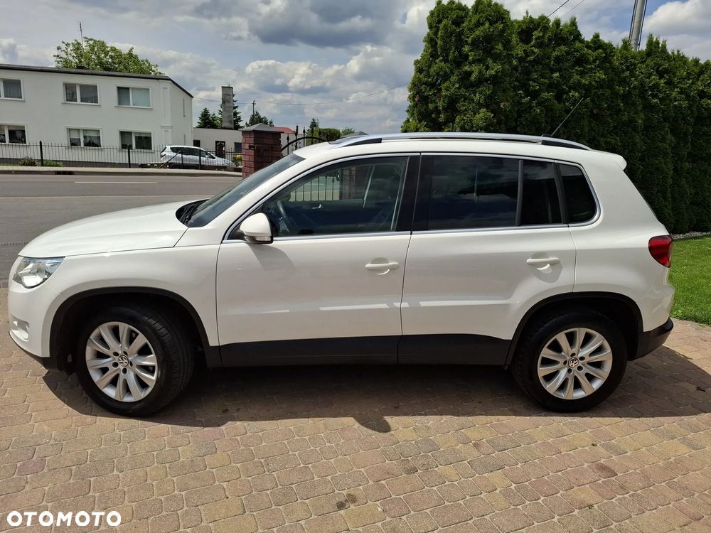 Volkswagen Tiguan - 8