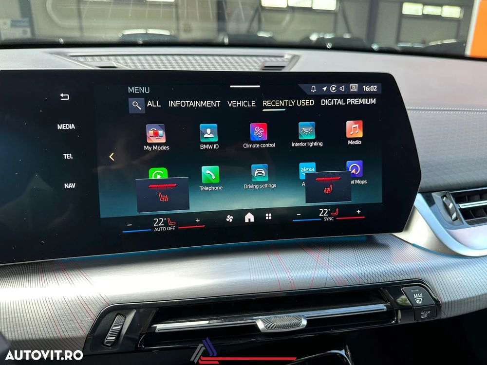 BMW iX2 eDrive20 - 22