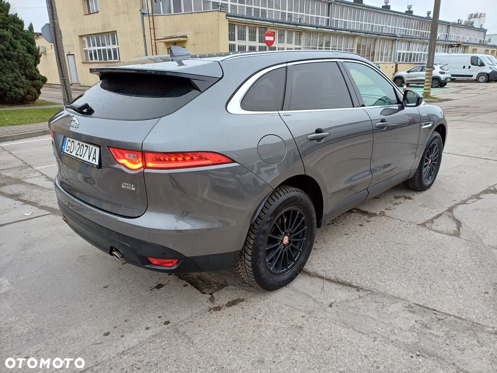 Jaguar F-Pace 2019 photo 5