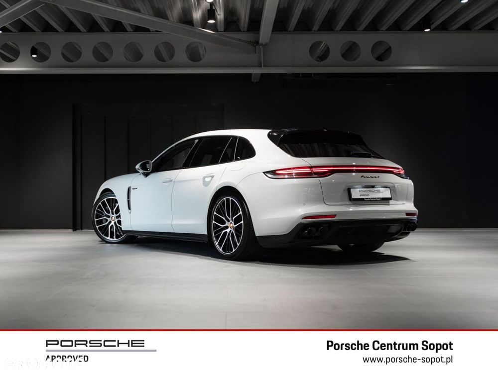 Porsche Panamera 4 E-Hybrid Sport Turismo Platinum Edition - 3