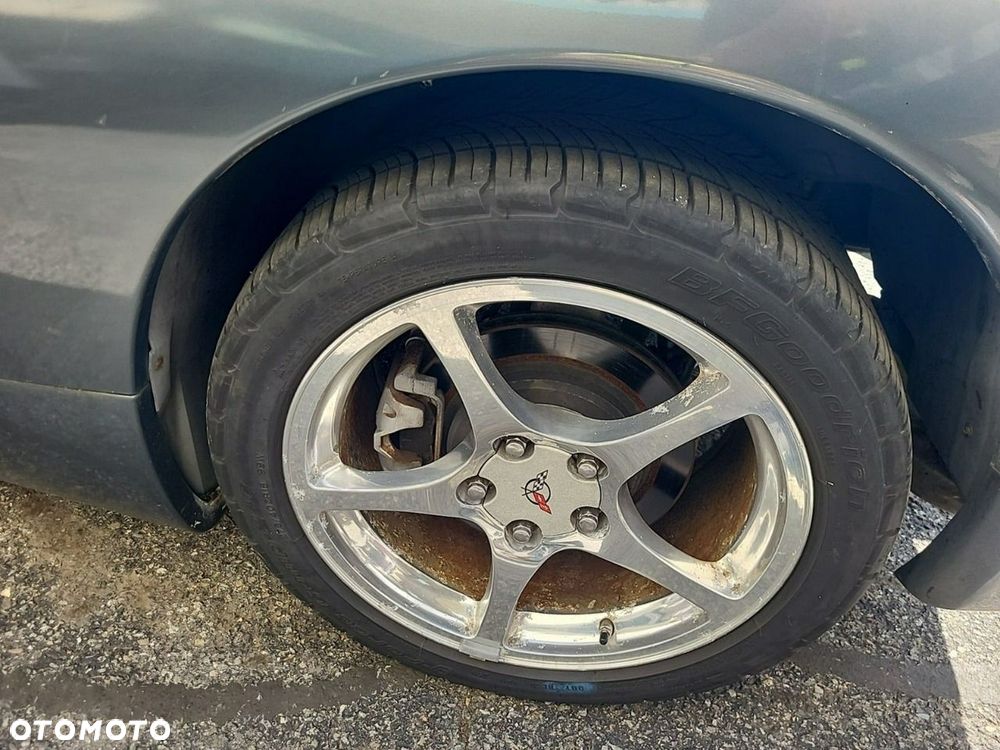 Chevrolet Corvette 5.7 - 16