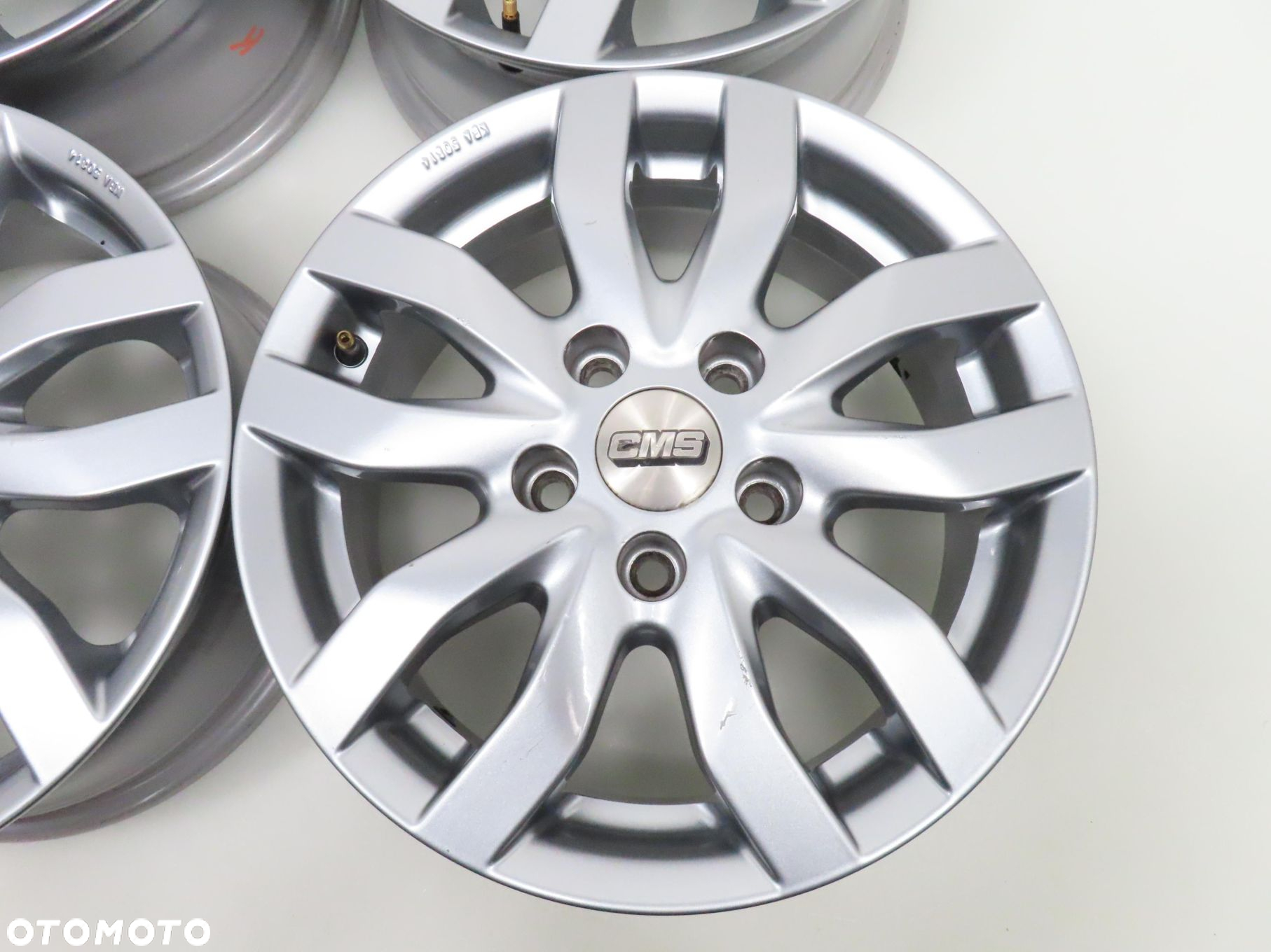 Alufelgi 15'' VW Audi Seat Skoda 5x112 ET43 6J - 8