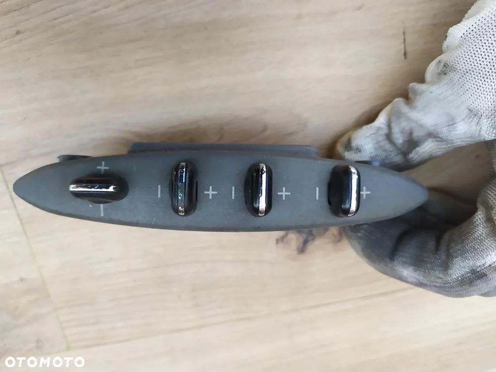 MERCEDES W203 W209 CLK PANEL POMPOWANIA FOTELA LEWY 2098000178