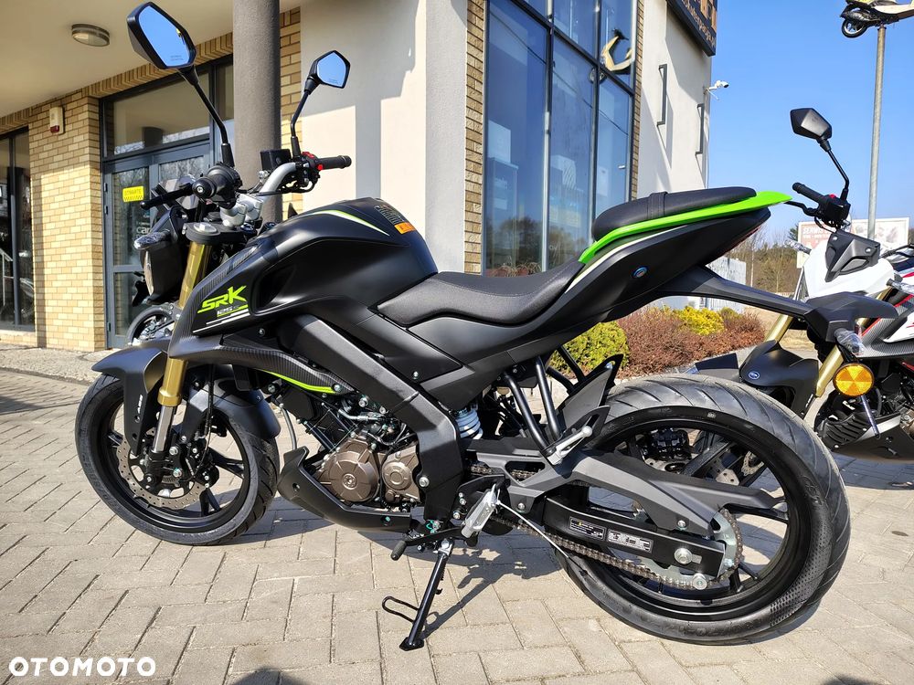 QJMOTOR SRK 125S - 9