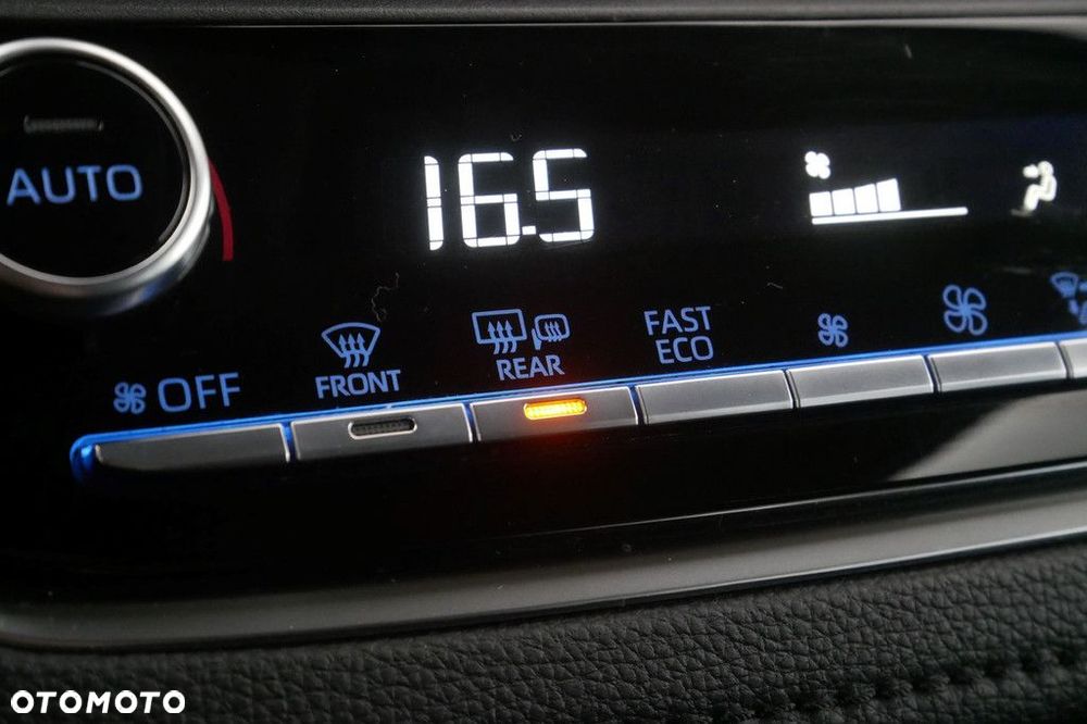 Toyota Corolla - 21