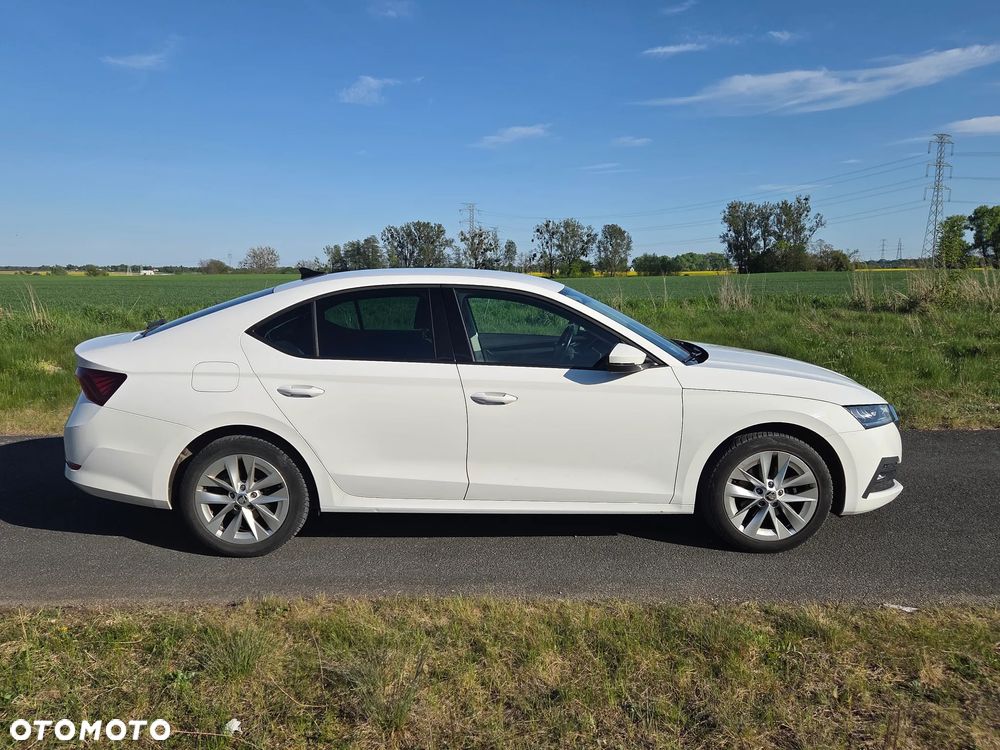 Skoda Octavia 1.5 TSI ACT Ambition - 4