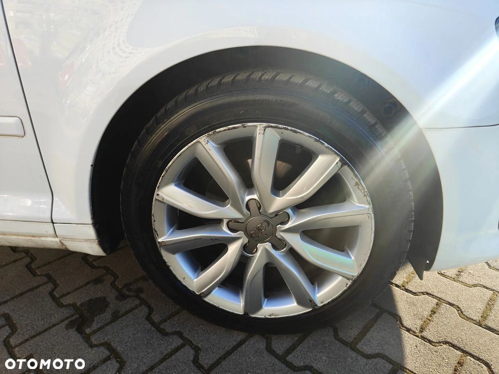Audi A3 Sportback 2.0 TDI DPF (DSG) S tronic Attraction - 31
