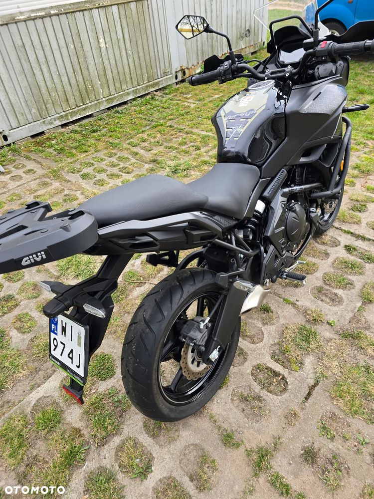 Kawasaki Versys 650 - 10