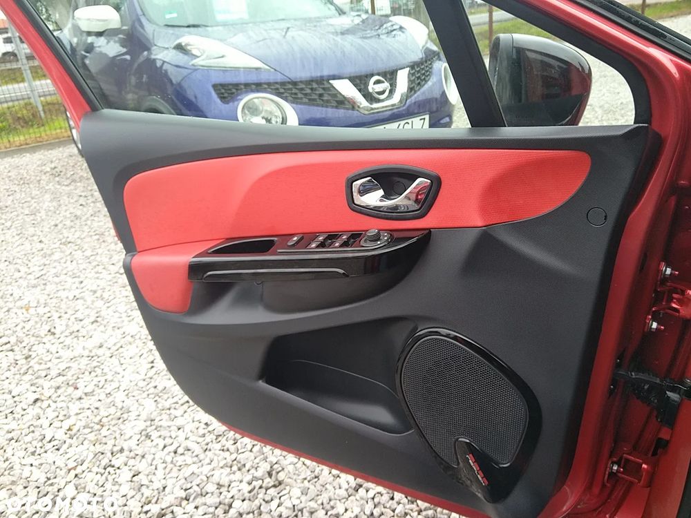 Renault Clio - 26