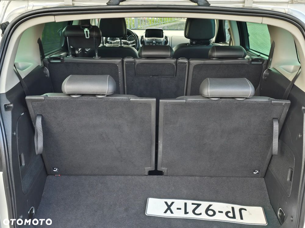 Opel Zafira 1.6 T SIDI Cosmo - 17