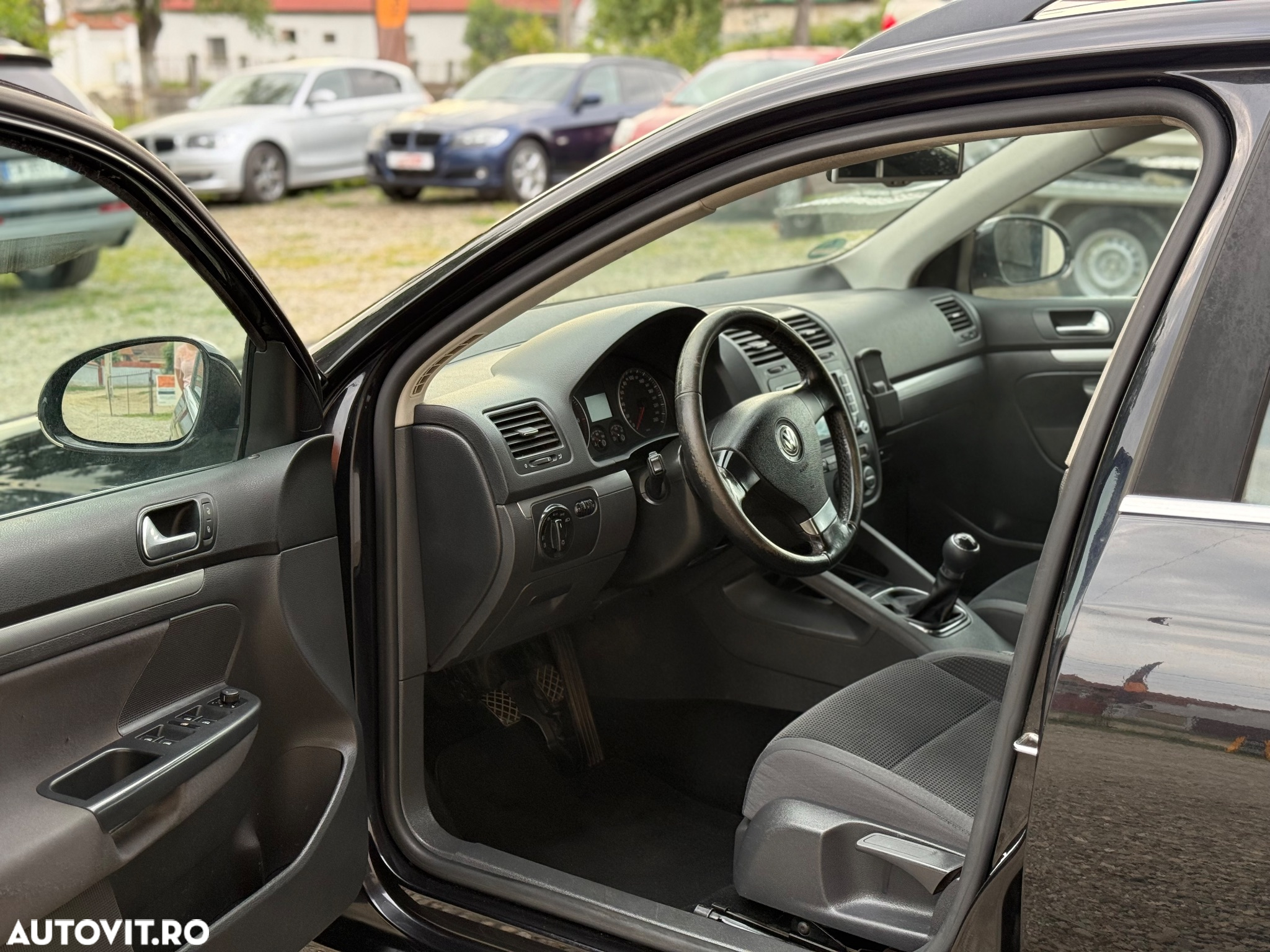 Volkswagen Golf 1.9 TDI Comfortline - 11