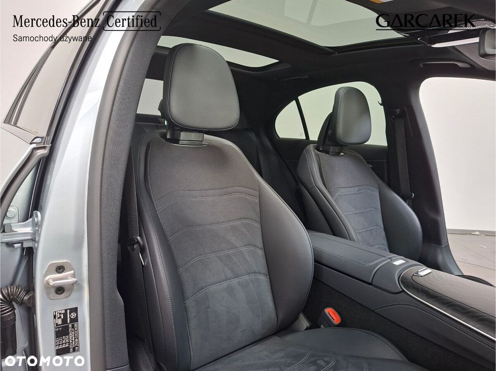 Mercedes-Benz Klasa E 220 d mHEV AMG 9G-Tronic - 22