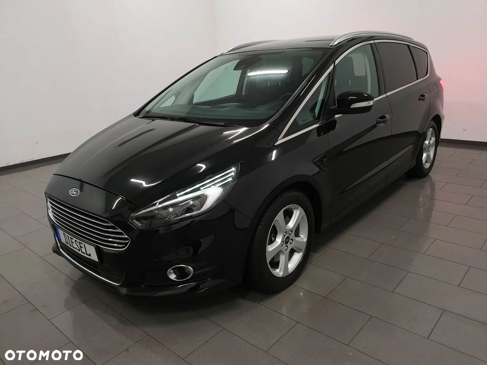 Ford S-Max 2.0 TDCi Titanium PowerShift - 36