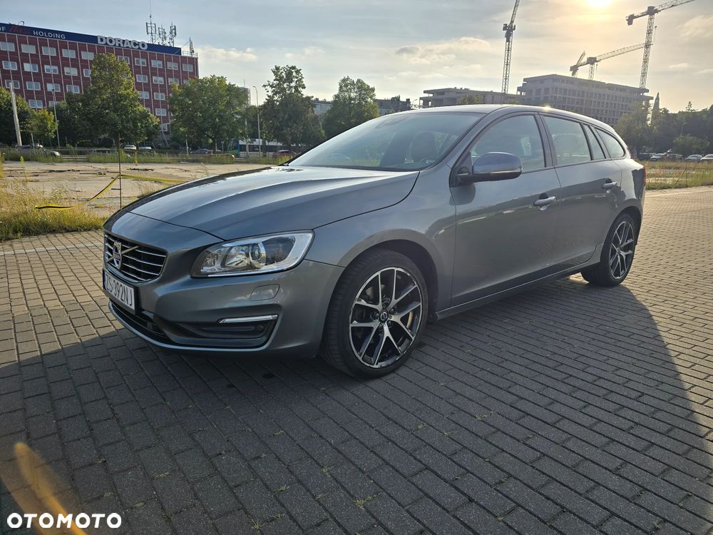 Volvo V60 D4 - 3