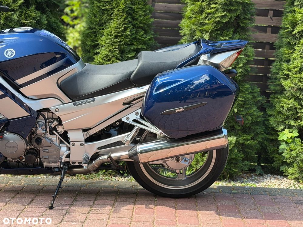 Yamaha FJR - 18