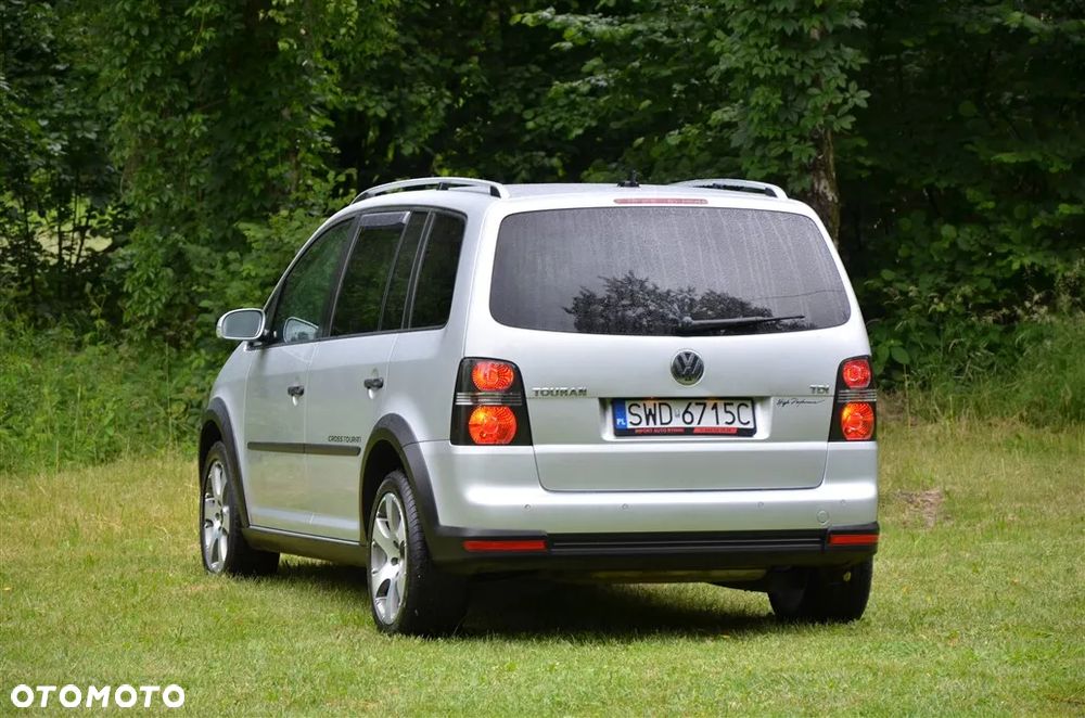 Volkswagen Touran 1.9 TDI DPF Cross - 23