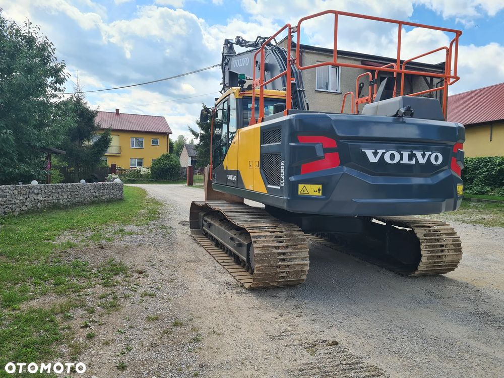 Volvo EC 200 El