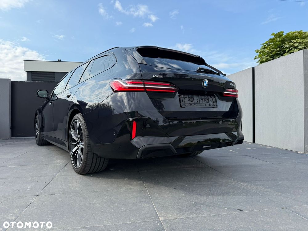 BMW Seria 5 520d xDrive Touring - 36