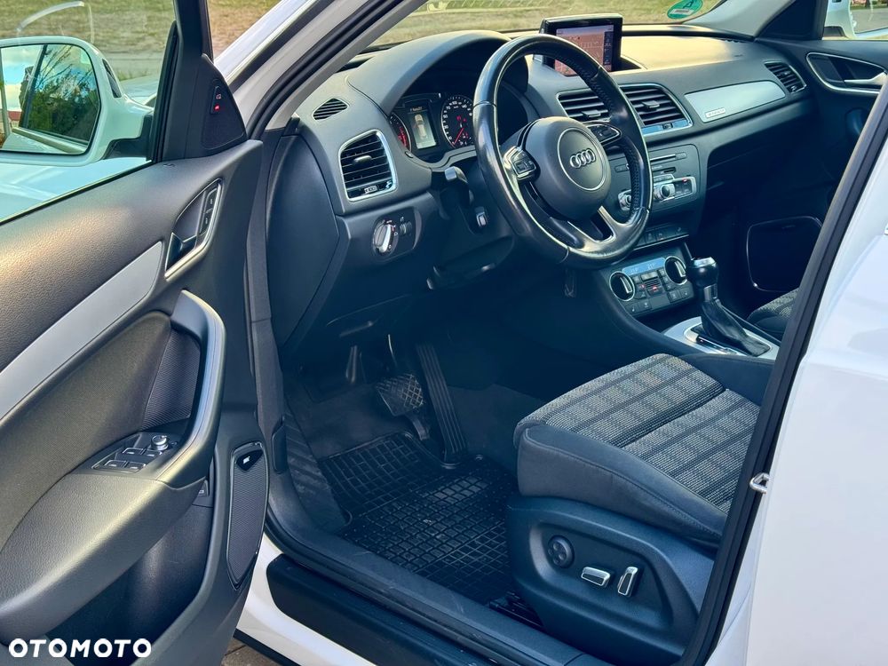 Audi Q3 2.0 TDI Quattro S tronic sport - 10