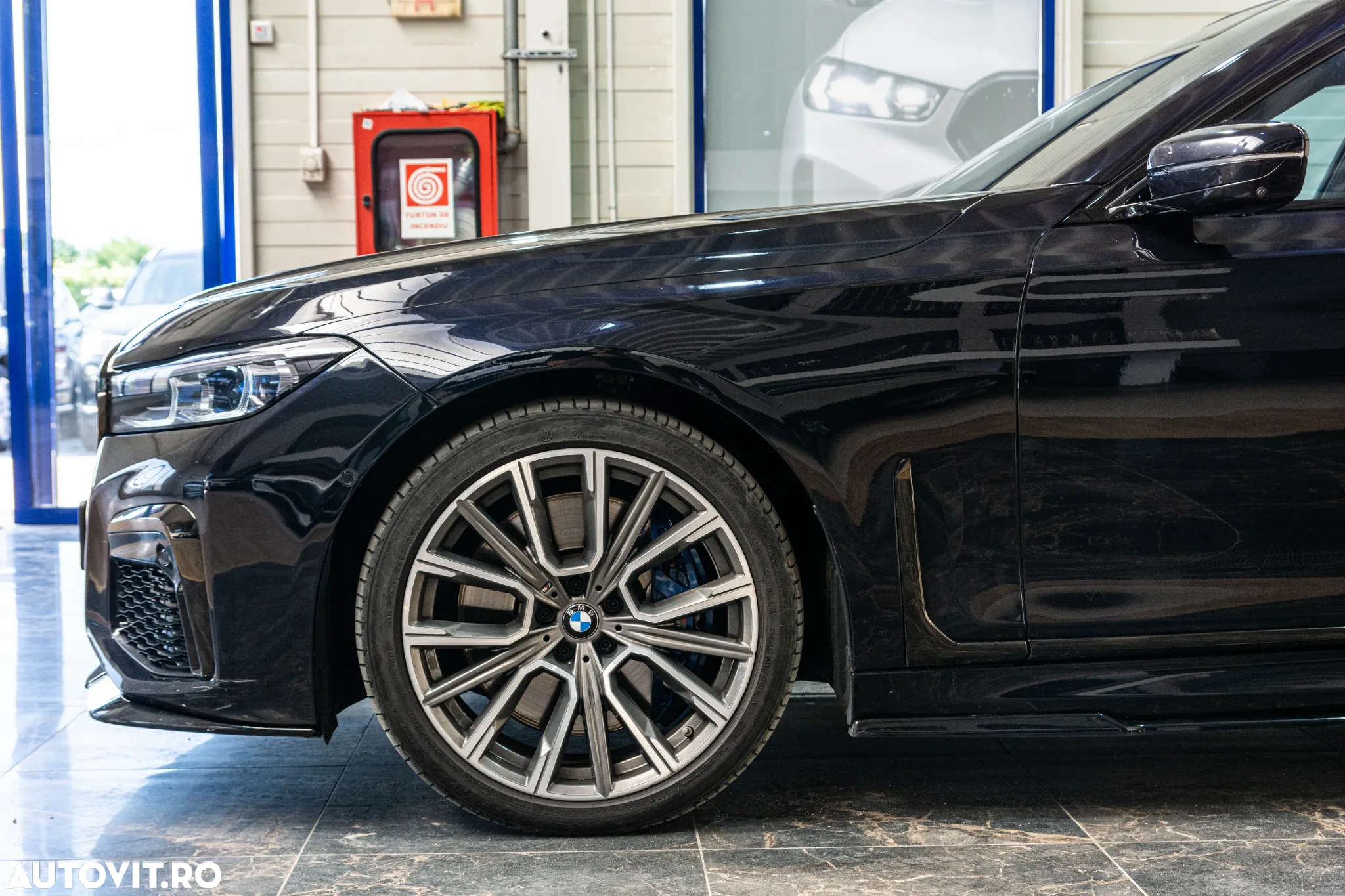 BMW Seria 7 740Ld xDrive - 9