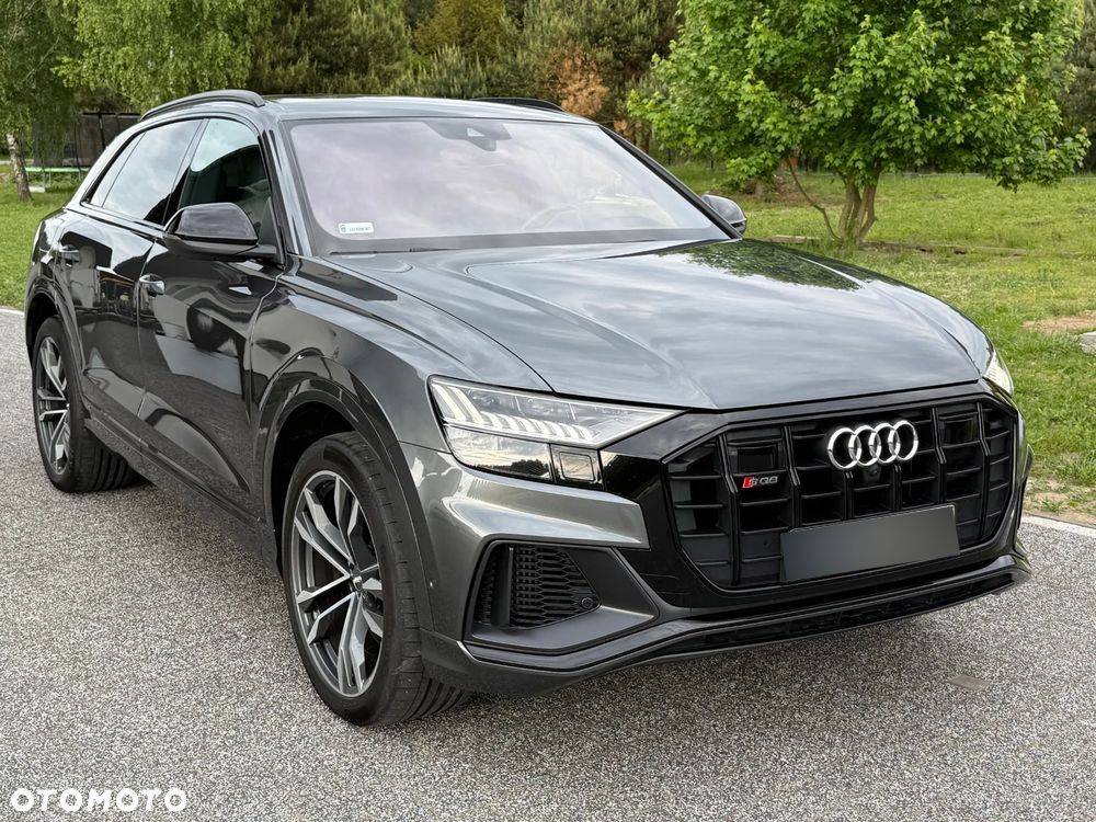 Audi SQ8 - 25