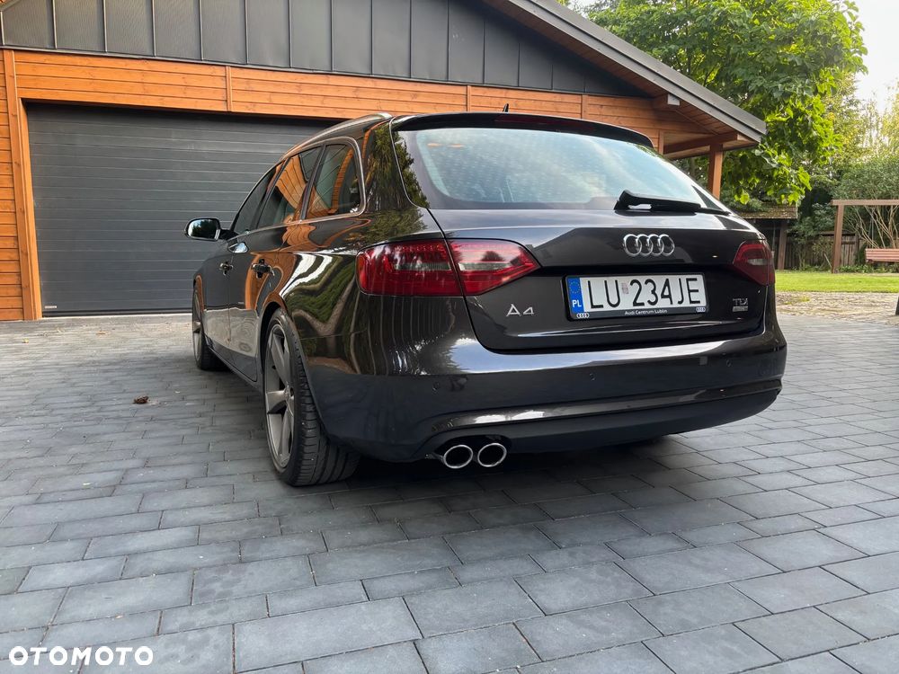 Audi A4 Avant 2.0 TDI ultra - 6
