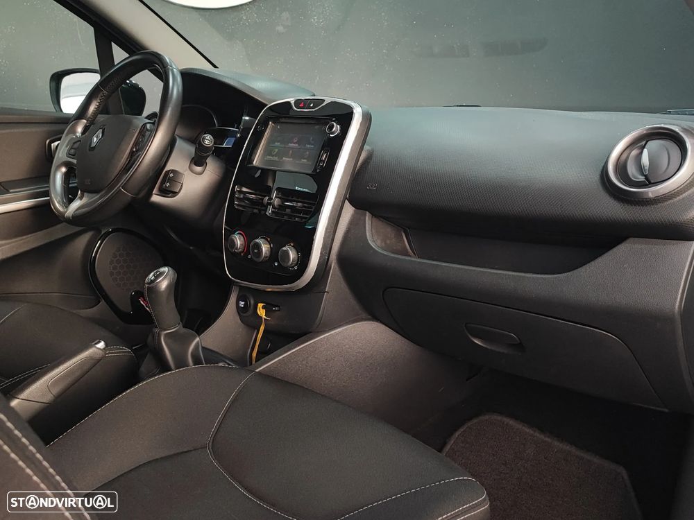 Renault Clio 0.9 TCe Limited Edition - 29