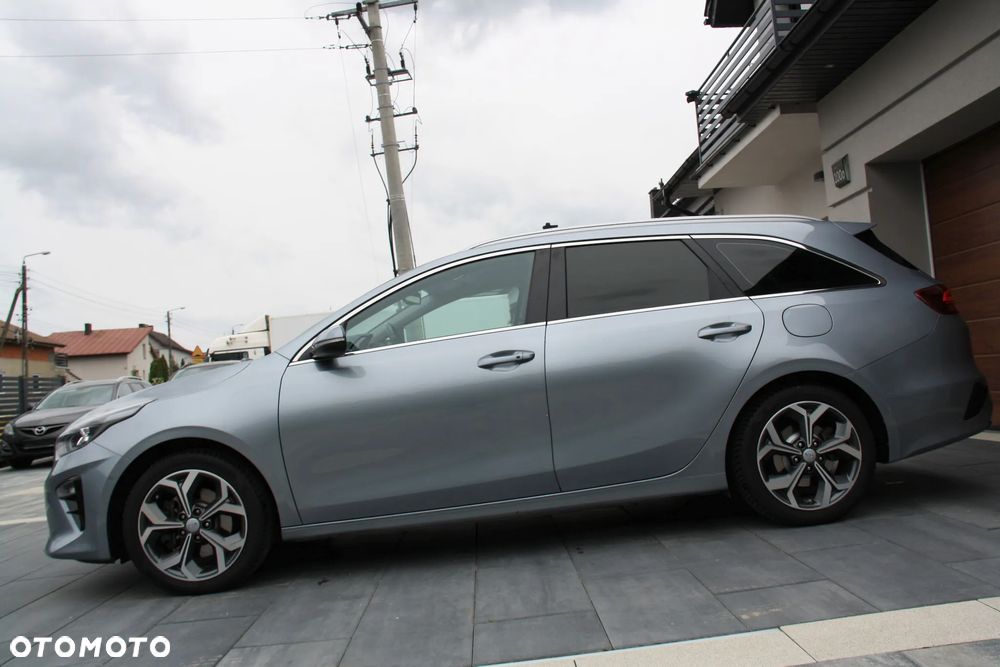 Kia Ceed 1.4 T-GDI OPF Platinum Edition - 13