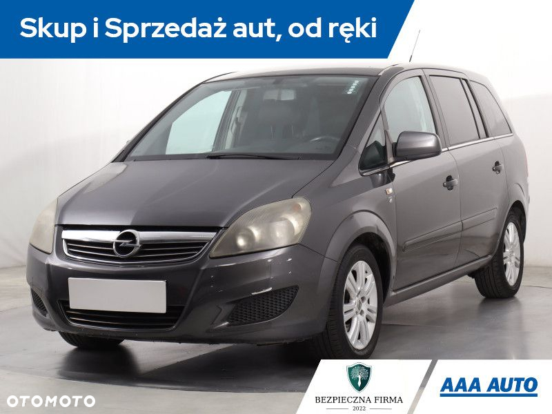Opel Zafira - 2
