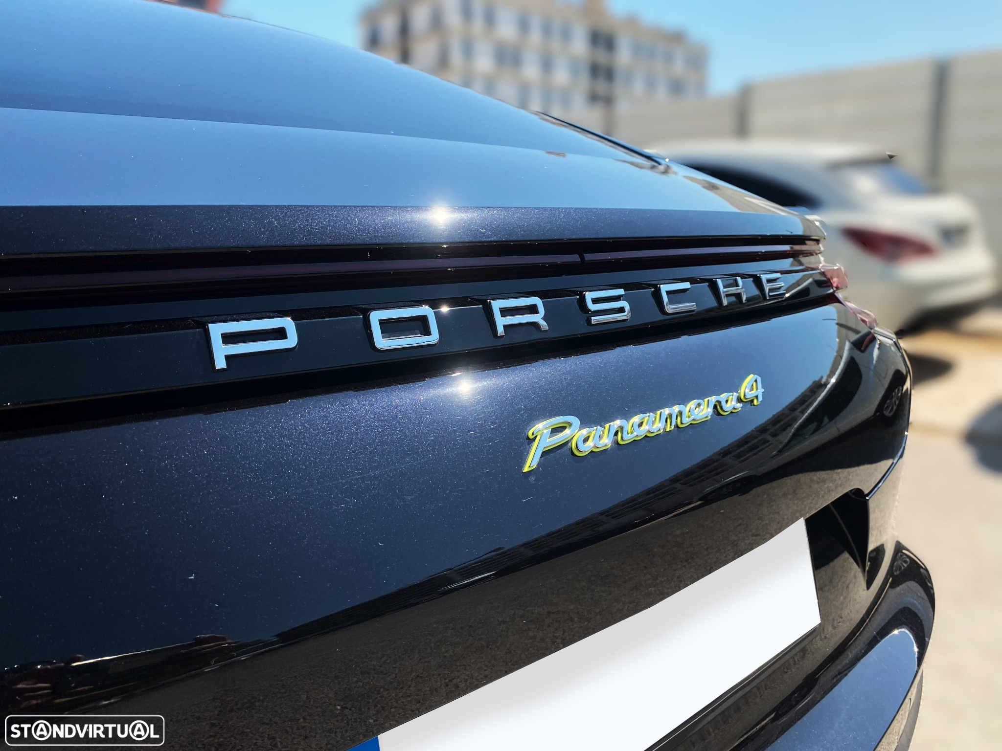 Porsche Panamera 4 E-Hybrid - 15