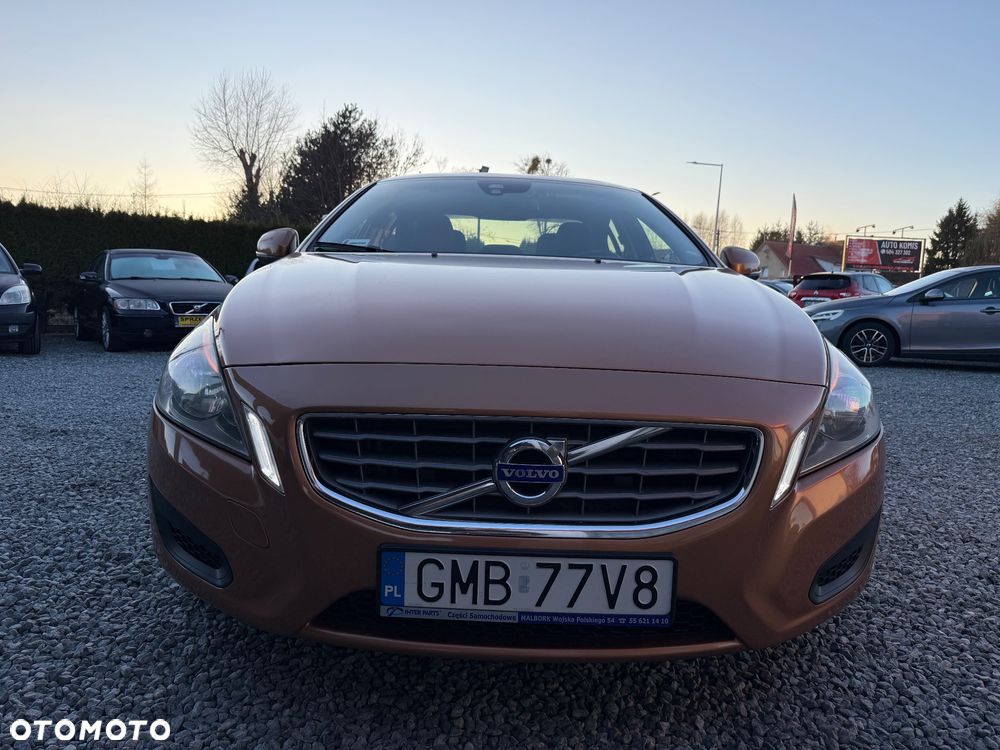 Volvo S60 D3 Geartronic R-Design - 10