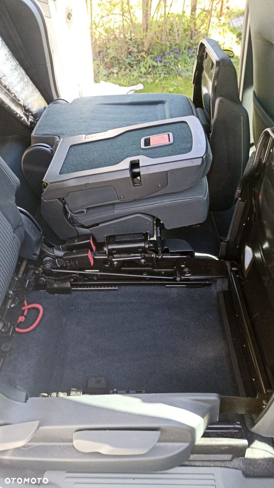 Ford C-MAX 2.0 TDCi Titanium - 10