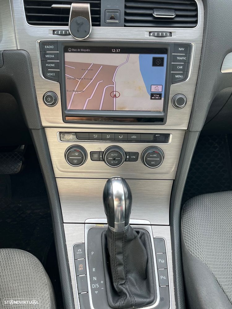 VW Golf Variant - 9