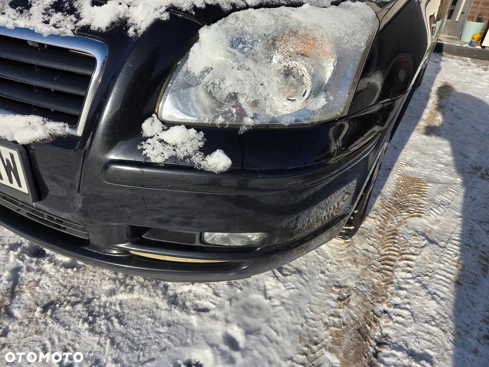 Toyota Avensis 2.2 D-4D Sol - 15